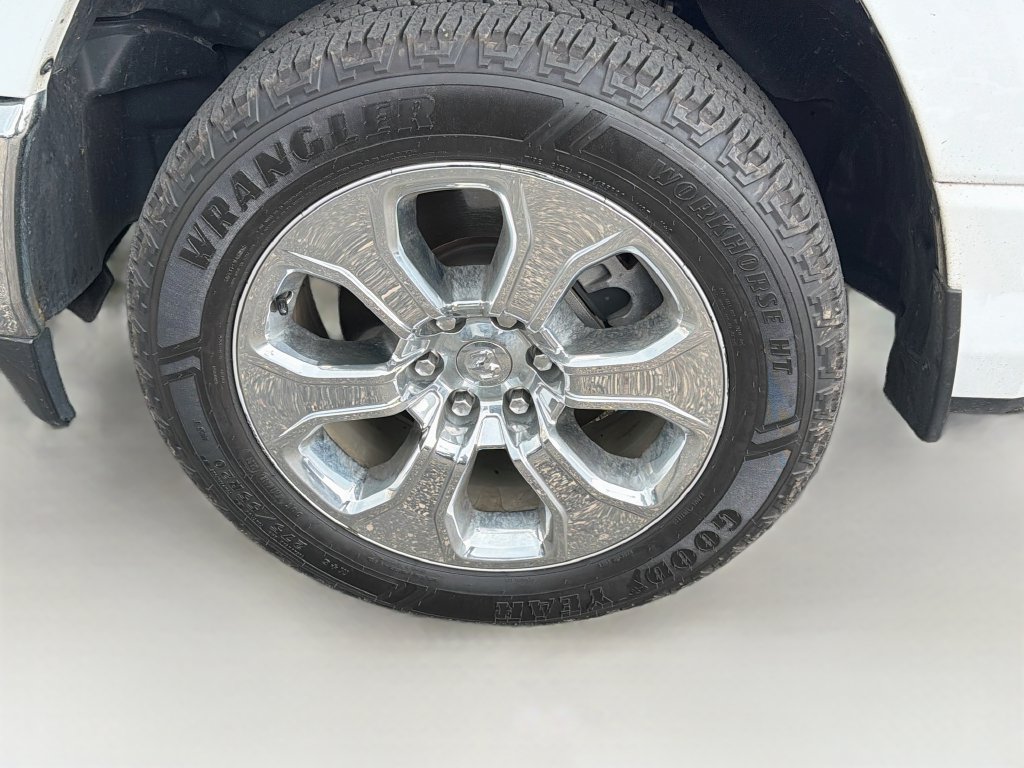 Used 2022 RAM 1500 Big Horn AWD/4WD image 32