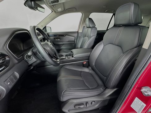 Certified 2026 Honda Passport RTL image 21