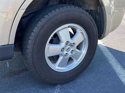 Used 2012 Ford Escape XLS FWD image 9