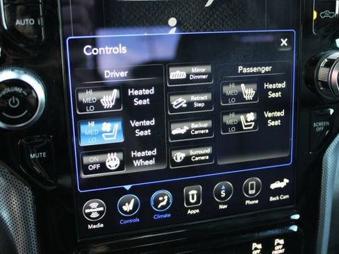 Used 2020 RAM 1500 Limited AWD/4WD image 25