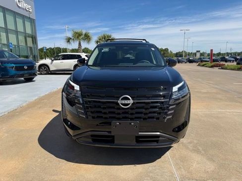 New 2026 Nissan Pathfinder SV FWD image 9