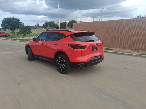 Used 2023 Chevrolet Blazer RS w/ Enhanced Convenience Package FWD image 3