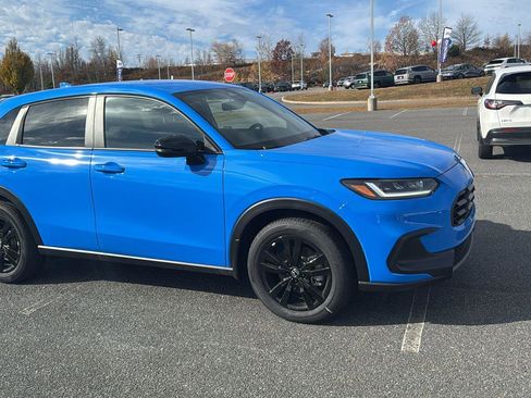 New 2026 Honda HR-V Sport image 2