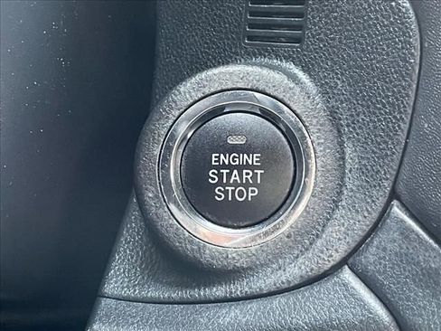 Used 2021 Subaru Outback Limited w/ Popular Package #2 image 22