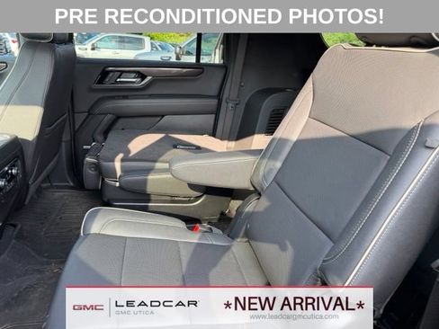 Used 2025 GMC Yukon XL Elevation w/ LPO, Get Active Package AWD/4WD image 23