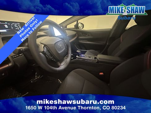 Used 2025 Toyota Prius Plug-In Hybrid image 47