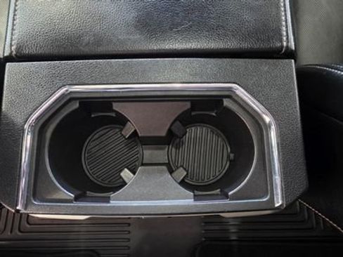 Used 2018 Ford F150 Lariat image 30