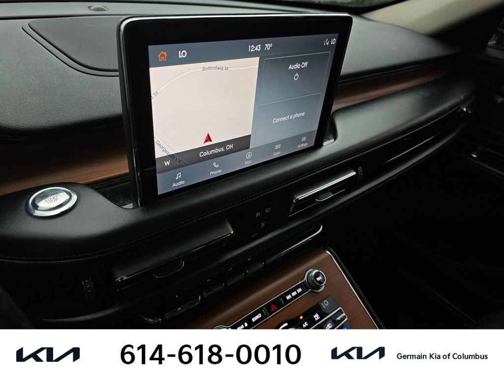 Used 2020 Lincoln Aviator Reserve w/ Elements Package Plus AWD/4WD image 23