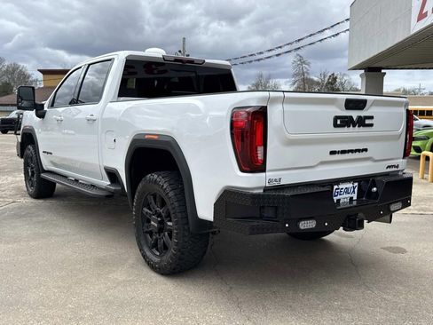 Used 2023 GMC Sierra 2500 AT4 w/ AT4 Preferred Package image 8