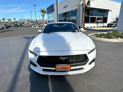 Certified 2024 Ford Mustang Coupe image 2