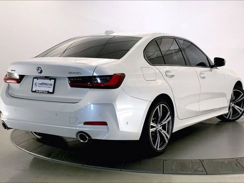 Certified 2023 BMW 330i xDrive Sedan w/ Premium Package AWD/4WD image 12