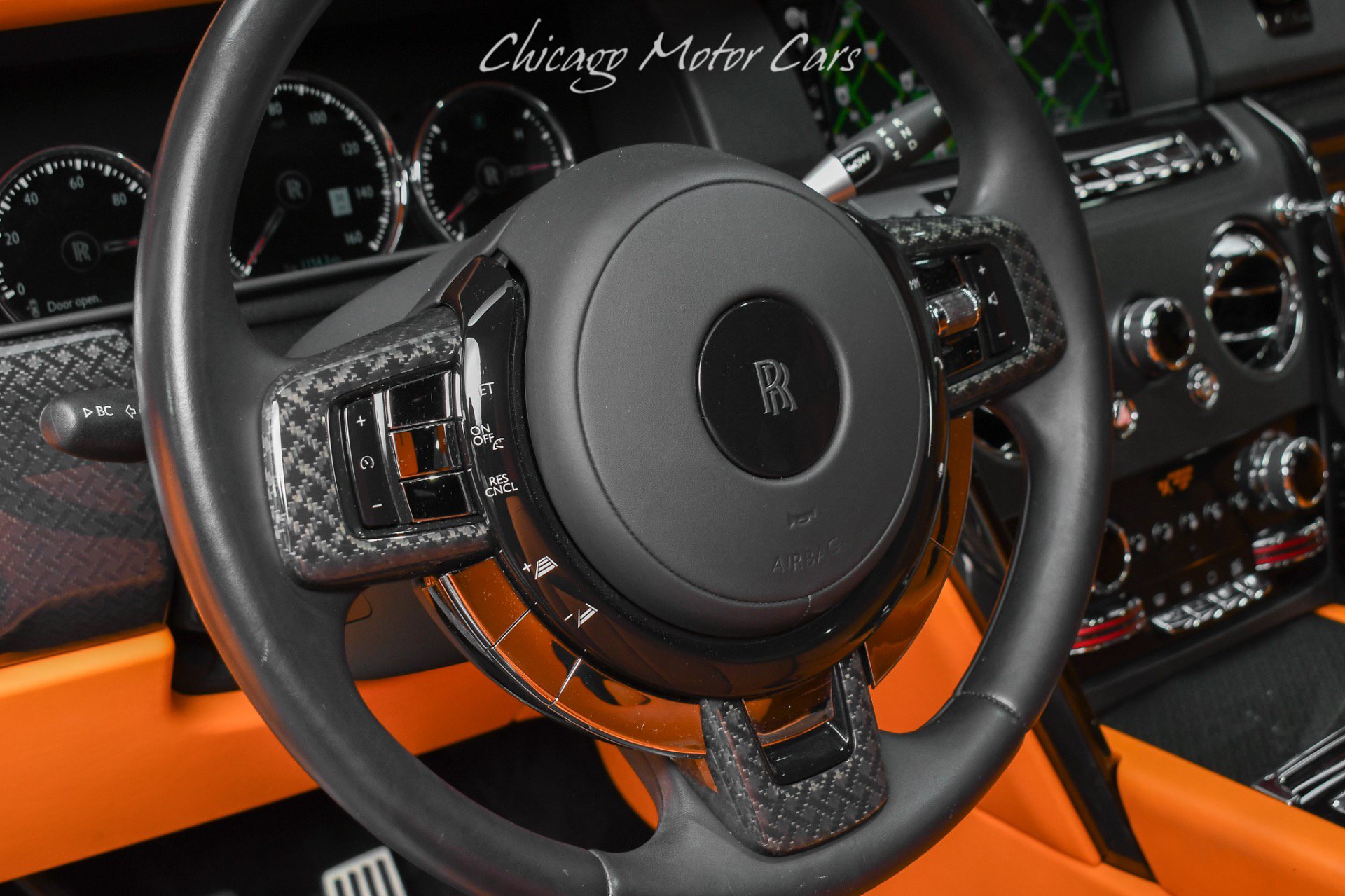 Used 2022 Rolls-Royce Cullinan Black Badge AWD/4WD image 9