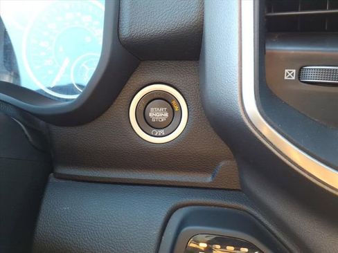 Used 2024 RAM 2500 Big Horn w/ Bed Utility Group image 20