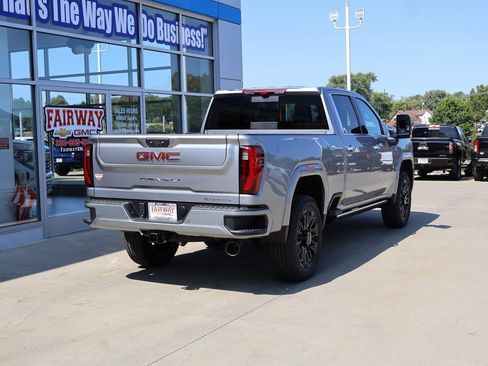 New 2025 GMC Sierra 2500 Denali w/ Denali Reserve Package image 3
