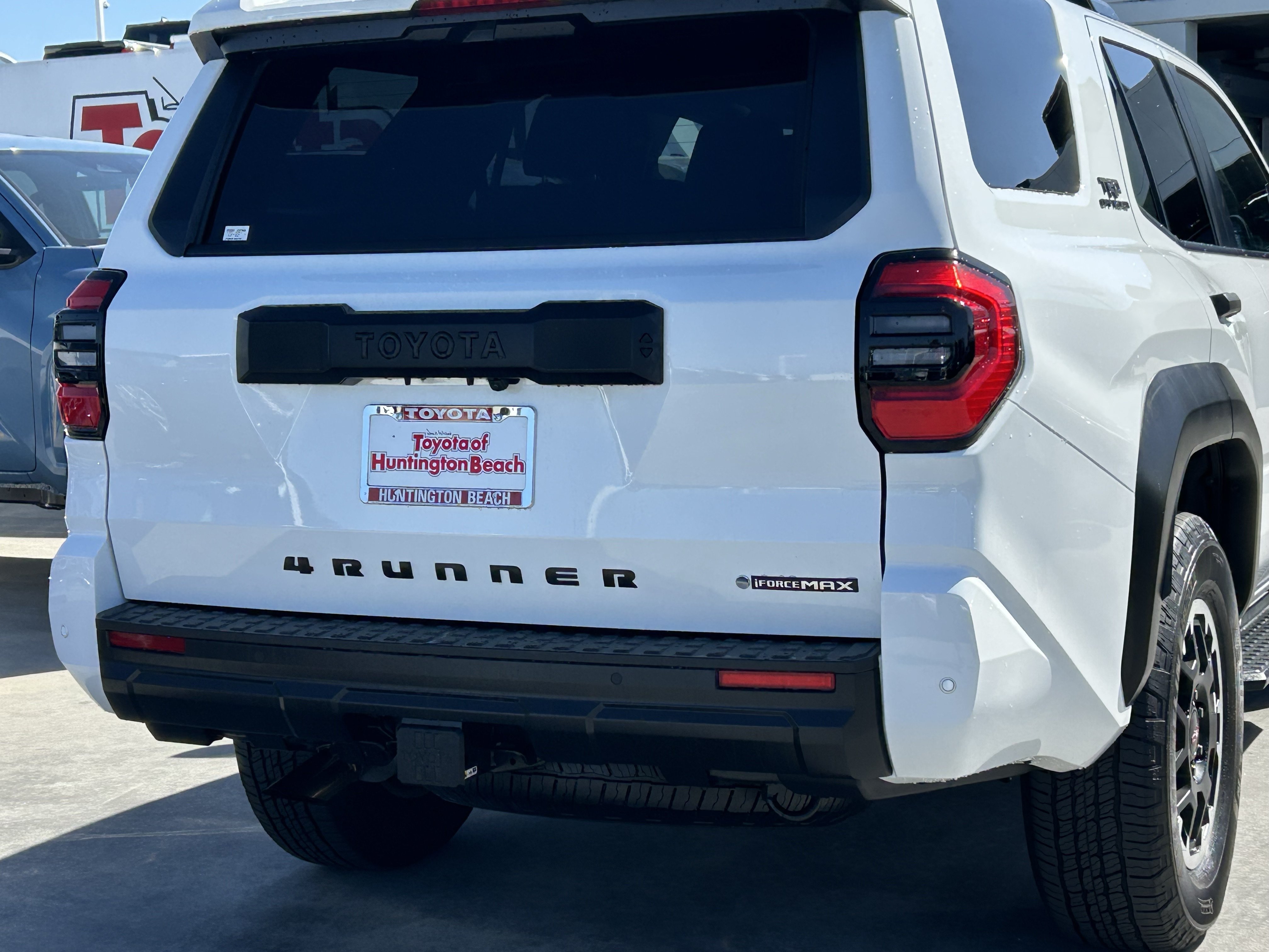 Certified 2025 Toyota 4Runner TRD Off-Road Premium AWD/4WD image 4
