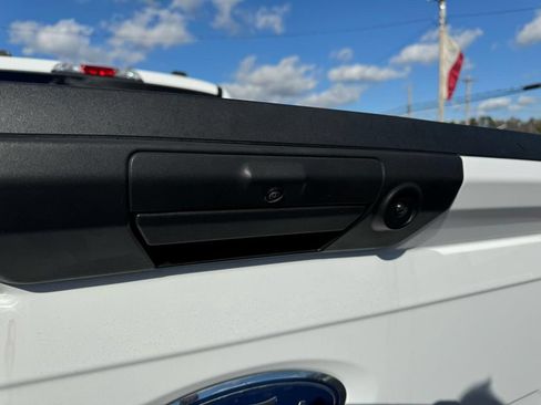 Used 2022 Ford F150 XLT w/ Trailer Tow Package AWD/4WD image 8