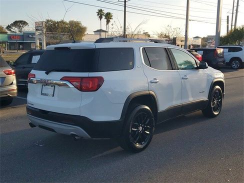 Used 2018 GMC Acadia SLT image 4