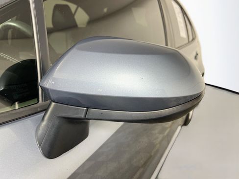 Used 2021 Toyota Corolla LE FWD image 13