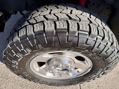 Used 2005 Ford F250 Lariat image 14