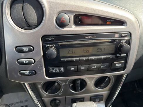 Used 2008 Toyota Matrix XR FWD image 32