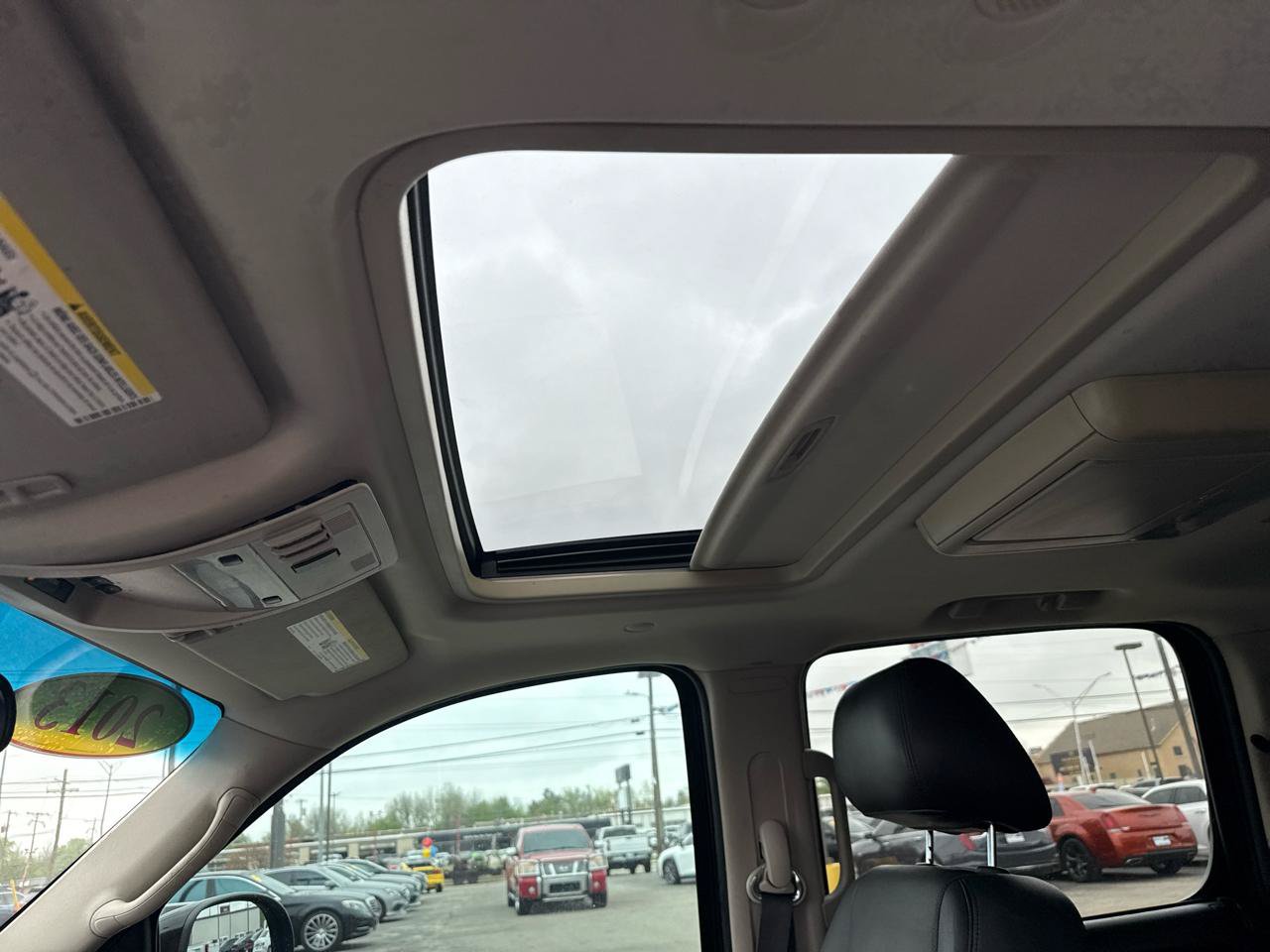 Used 2013 GMC Yukon XL Denali RWD image 26