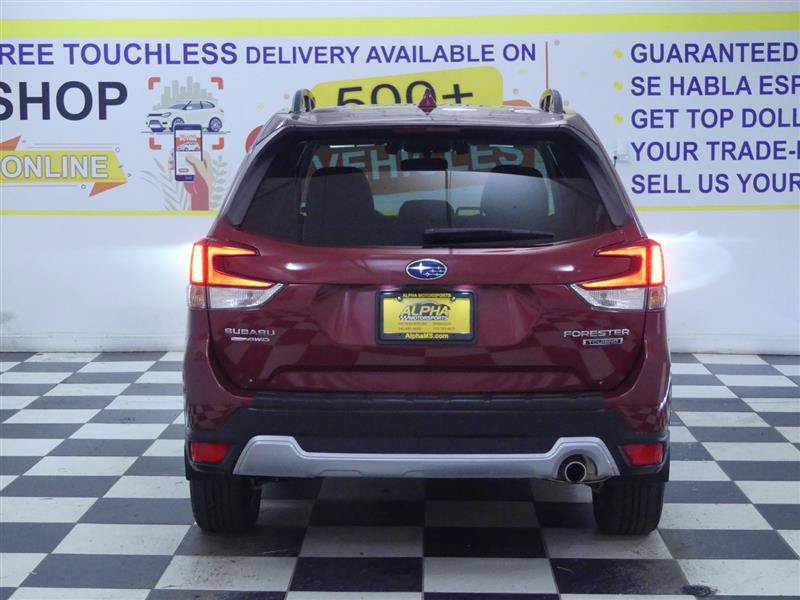 Used 2021 Subaru Forester Touring AWD/4WD image 6