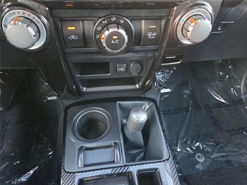 Used 2024 Toyota 4Runner TRD Off-Road Premium w/ Off Road Premium Plus Package AWD/4WD image 21