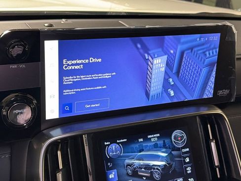 New 2026 Lexus LX 700h Luxury image 28