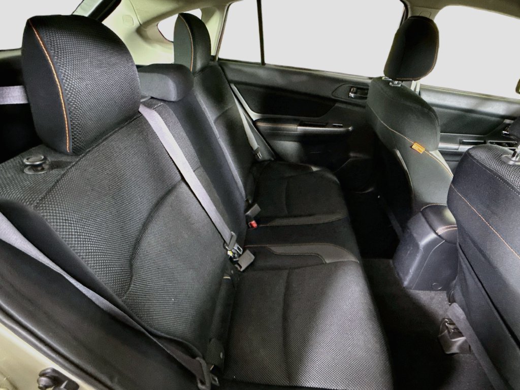 Used 2017 Subaru Crosstrek 2.0i Premium AWD/4WD image 28