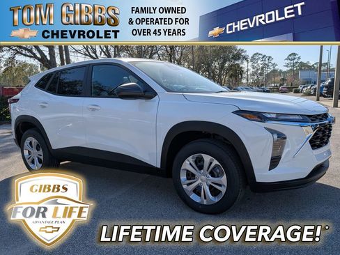 New 2026 Chevrolet Trax LS image 1