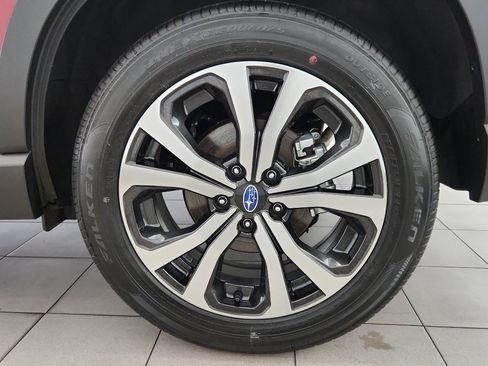 Used 2024 Subaru Forester Limited image 39