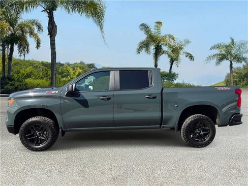 Used 2025 Chevrolet Silverado 1500 Custom Trail Boss AWD/4WD image 2