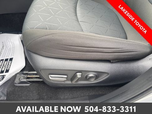 Certified 2025 Toyota RAV4 XLE FWD image 27