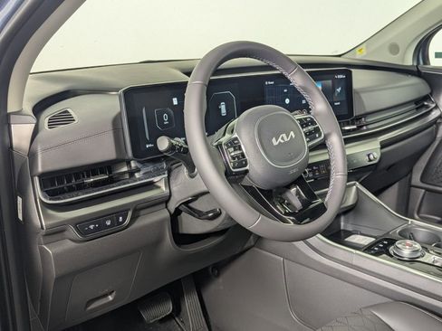 New 2026 Kia Carnival SX FWD image 11