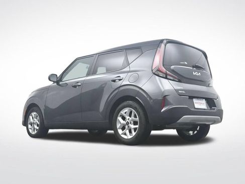 Used 2024 Kia Soul LX w/ Option Group 015 FWD image 36