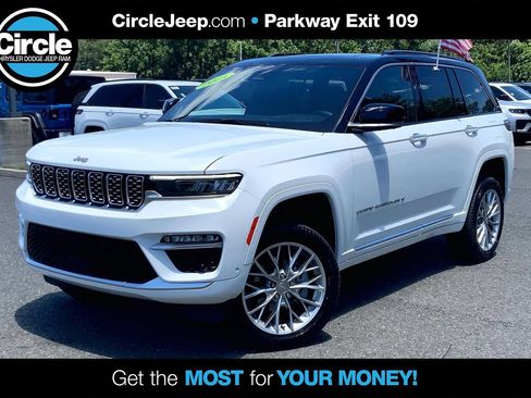 Certified 2025 Jeep Grand Cherokee Summit AWD/4WD image 1