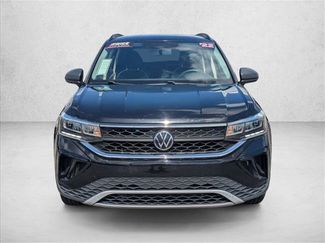 Used 2022 Volkswagen Taos S video 2