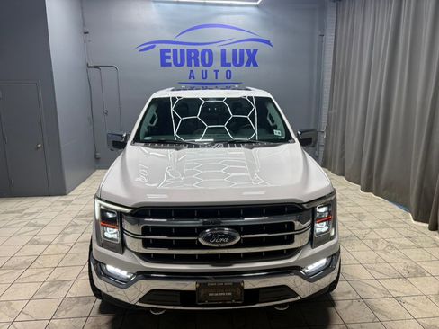 Used 2021 Ford F150 Lariat w/ Equipment Group 502A High image 3