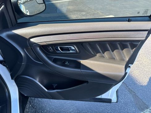Used 2019 Ford Taurus Police Interceptor AWD image 28