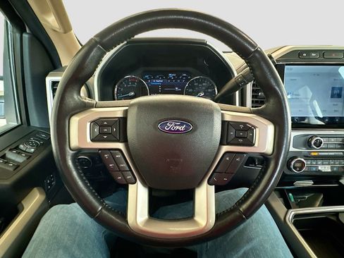 Used 2022 Ford F350 Lariat w/ Lariat Ultimate Package image 14