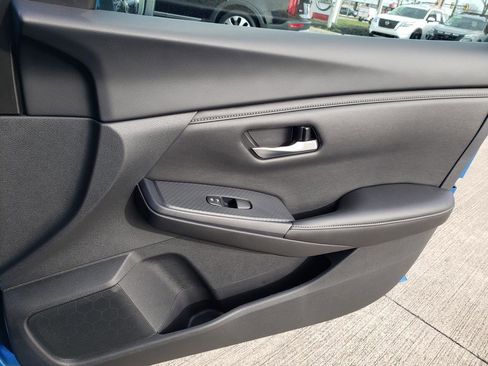 Certified 2023 Nissan Sentra SV image 24