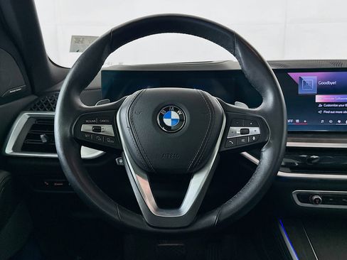 Used 2024 BMW X5 sDrive40i w/ Premium Package image 18