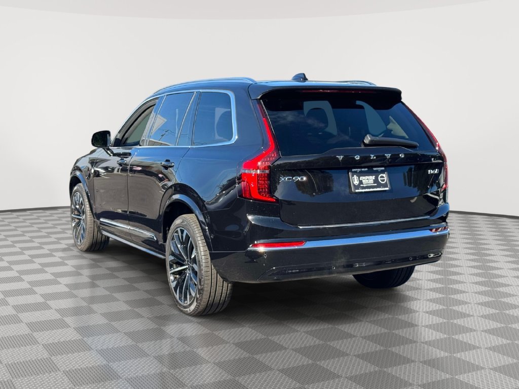 Used 2026 Volvo XC90 B6 Plus w/ Protection Package Premier AWD/4WD image 5