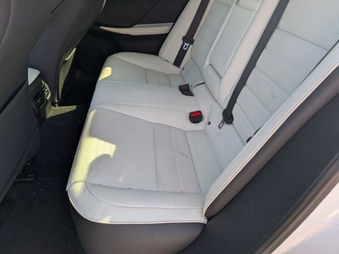 Used 2022 Lexus IS 350 F Sport image 10