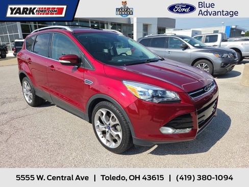 Used 2016 Ford Escape Titanium w/ Equipment Group 301A FWD image 1