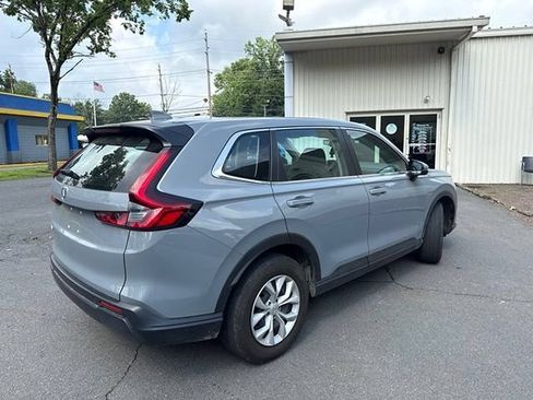 Used 2024 Honda CR-V LX image 6