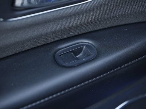 Used 2021 Honda HR-V EX image 24