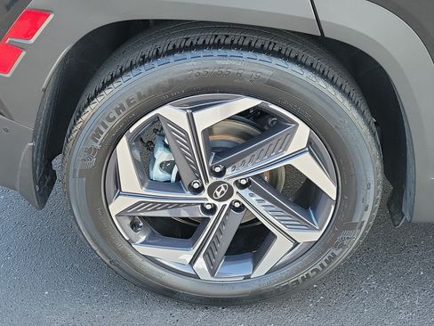 Used 2024 Hyundai Tucson Limited FWD image 6