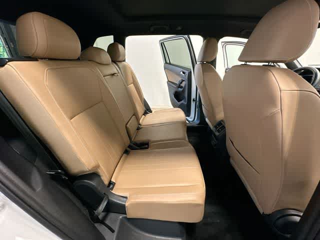 Used 2023 Volkswagen Tiguan SE R-Line FWD image 25