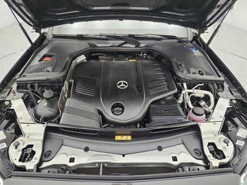 Used 2023 Mercedes-Benz E 450 4MATIC All-Terrain Wagon image 17